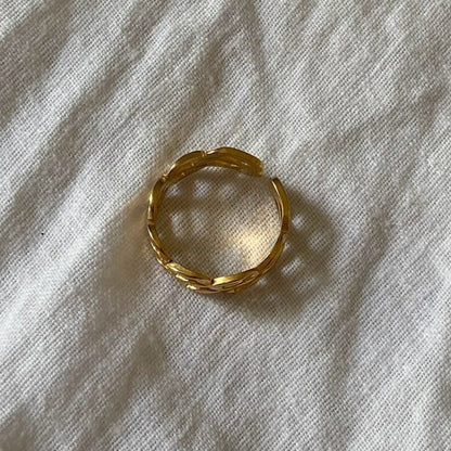 Paloma Ring